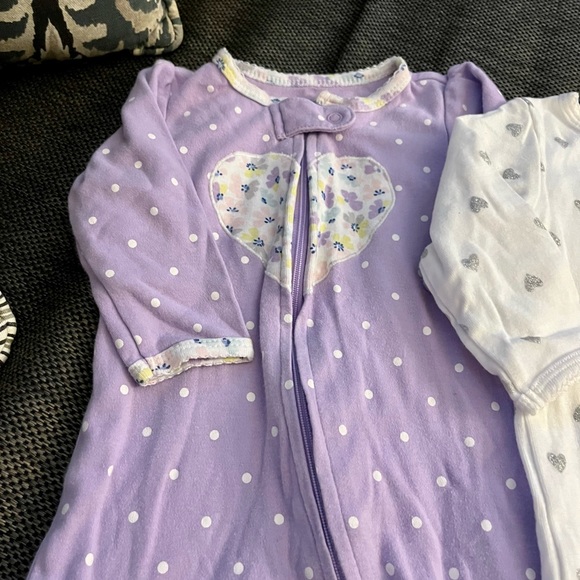 Carter’s heart sleeper bundle 6 months - Picture 2 of 5